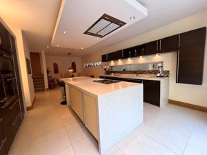 Photo 34- click for photo gallery